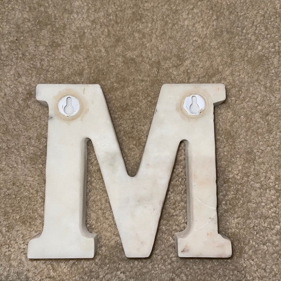 Marble M - Picture 3 of 3